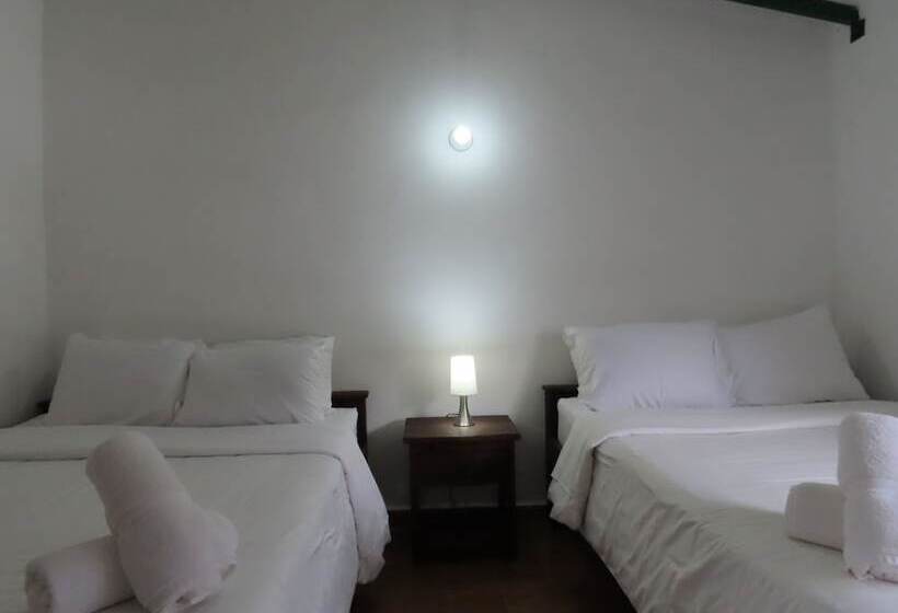 Отель Celeste Villa De Leyva