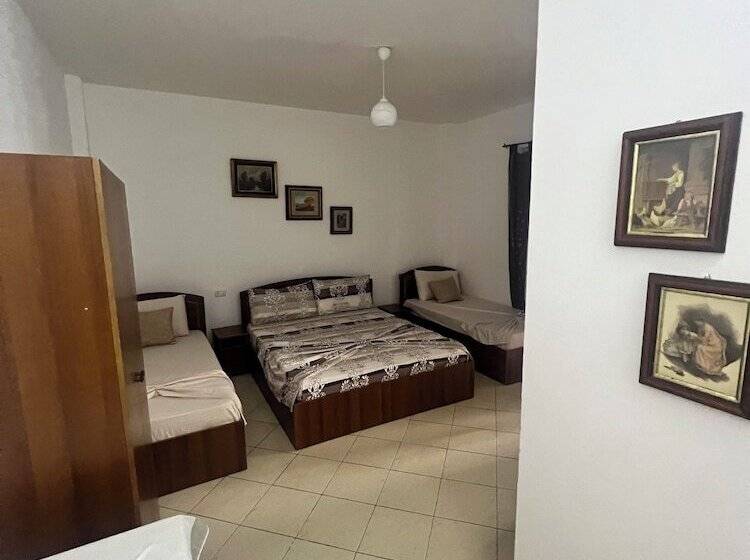 Bar Restorant Hotel “ Mani “