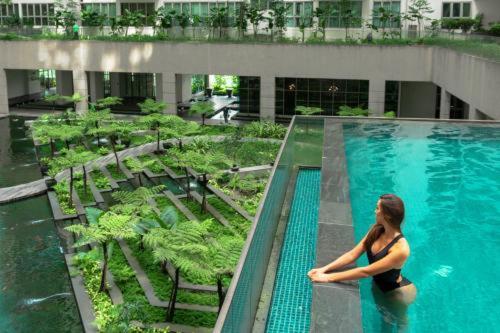 هتل Regalia By Parcello Klcc Infinity Pool