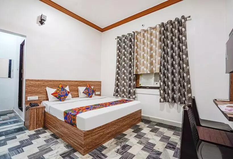 Fabhotel Shree Mahidev Palace