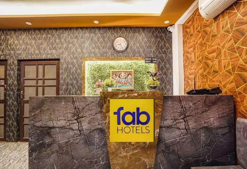 Fabhotel Shree Mahidev Palace