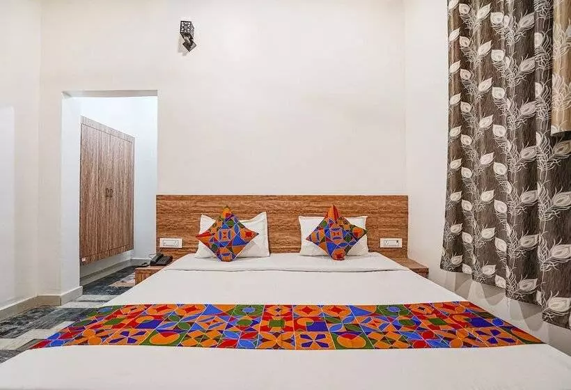 Fabhotel Shree Mahidev Palace