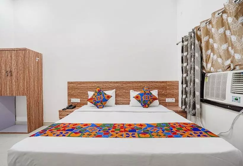 Fabhotel Shree Mahidev Palace