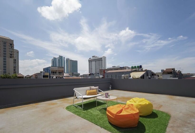 Otel Cove Aventurine