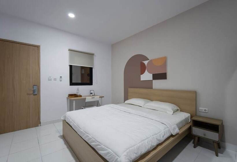 Otel Cove Aventurine