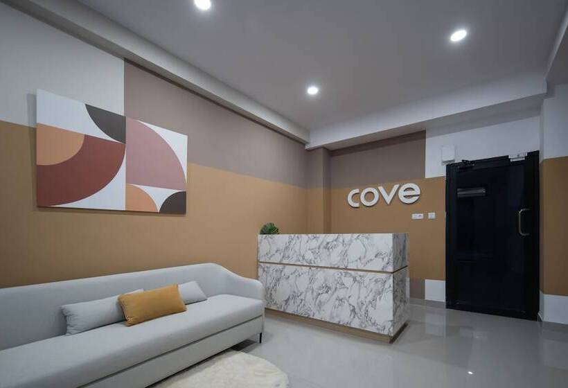 Otel Cove Aventurine