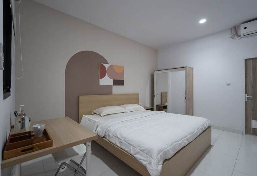 Otel Cove Aventurine