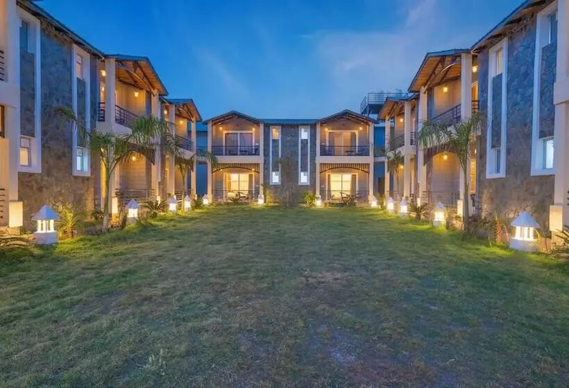 هتل The Forest By 3tree Group