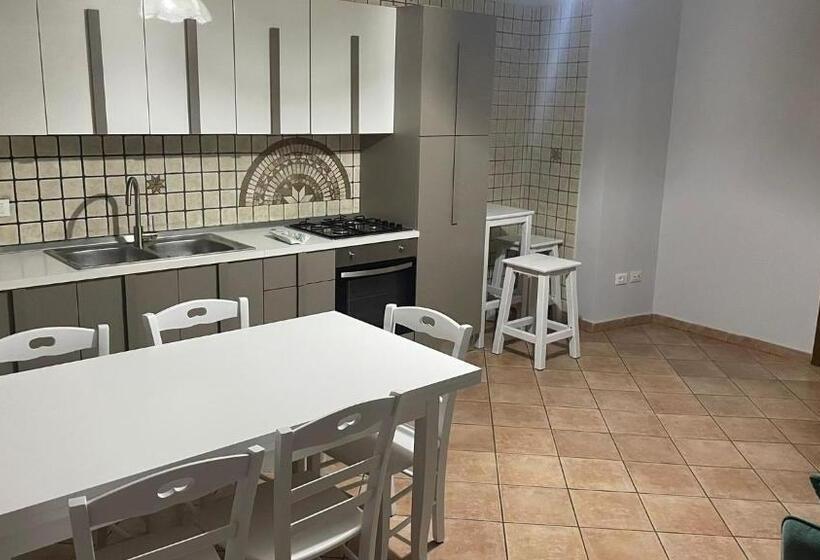 Aamiaismajoitus (B&B) Rifugio Sorrentino Casa Vacanza