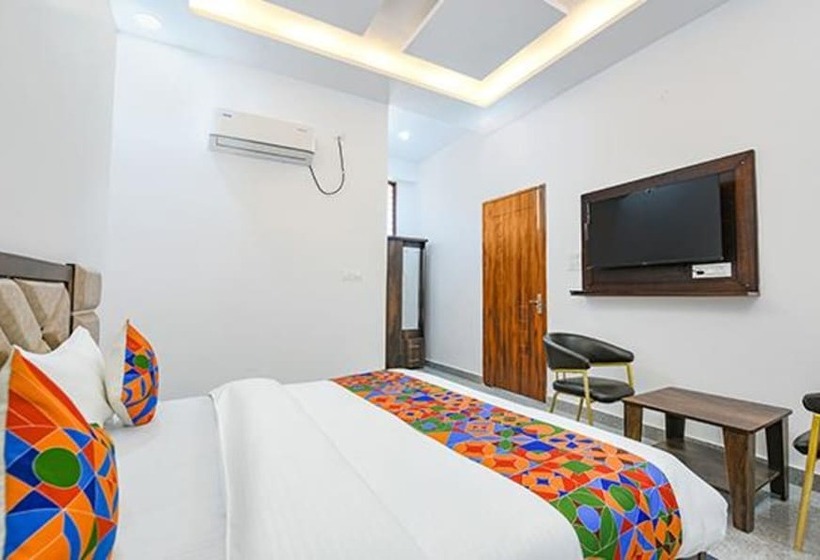 Fabhotel Mountain Inn