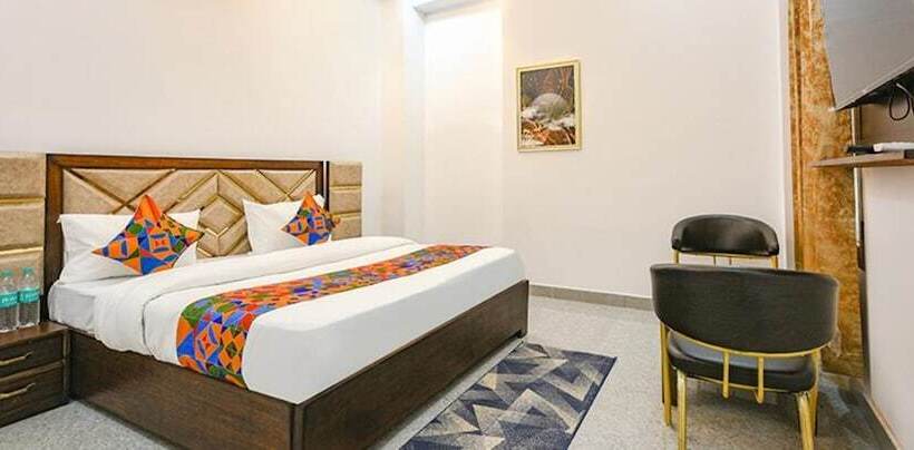 Fabhotel Mountain Inn