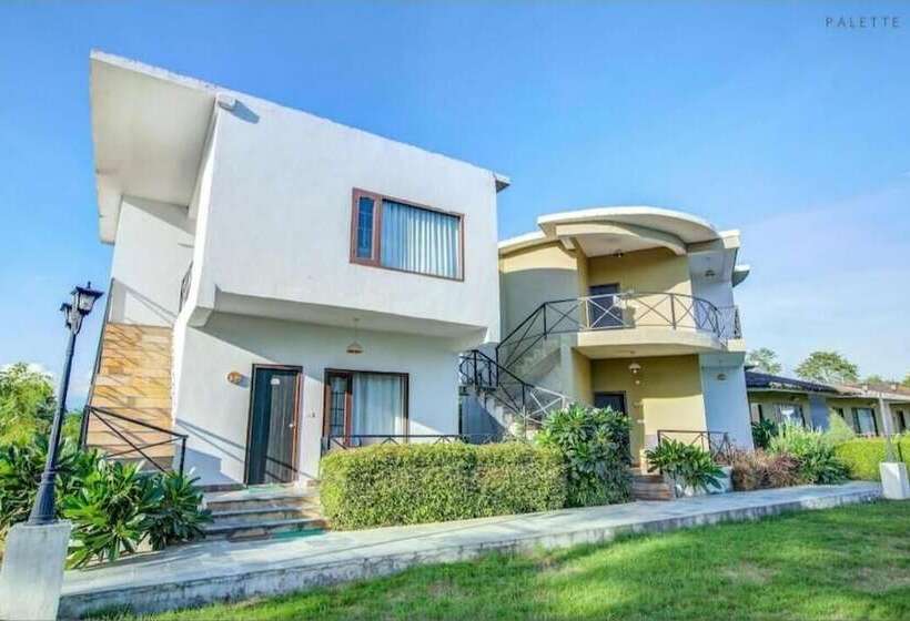 בית מלון כפרי Treebo Tiger Pug Mark Resort, Ramnagar