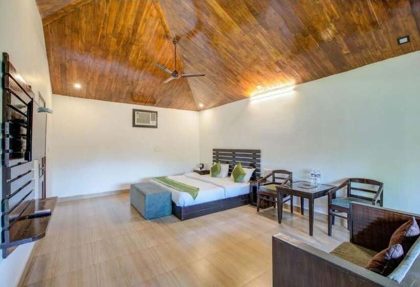 בית מלון כפרי Treebo Tiger Pug Mark Resort, Ramnagar