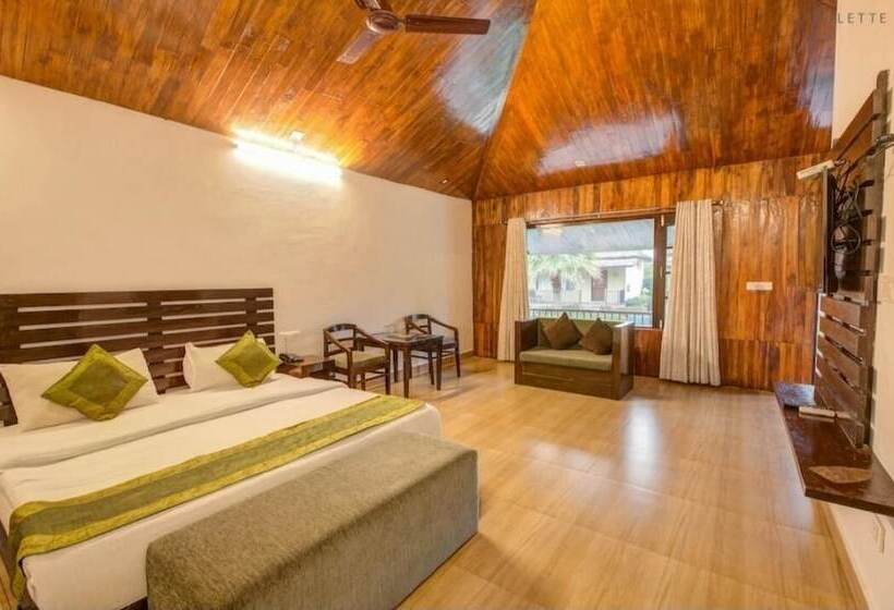 בית מלון כפרי Treebo Tiger Pug Mark Resort, Ramnagar