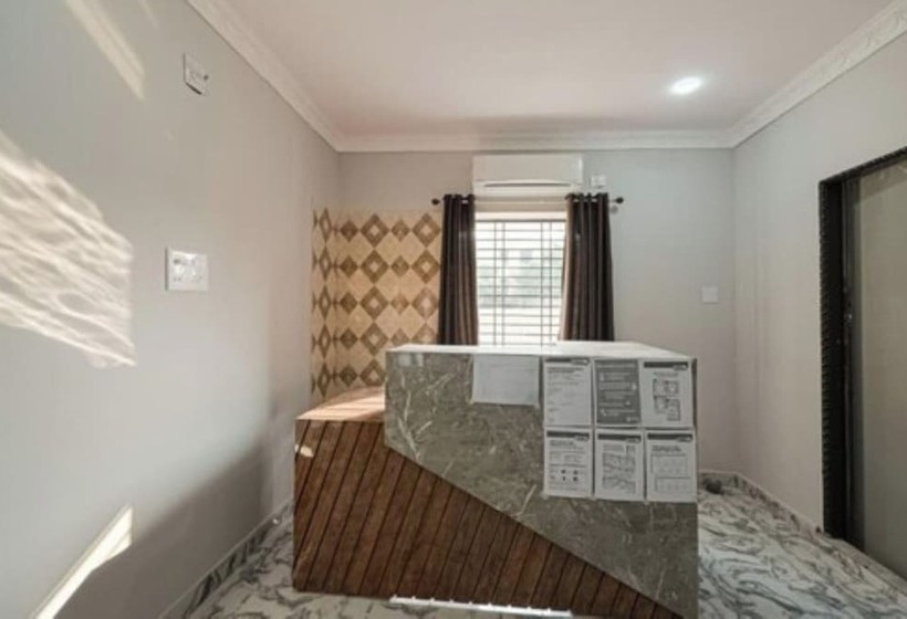 בית מלון כפרי Grace Premium Bhubaneswar