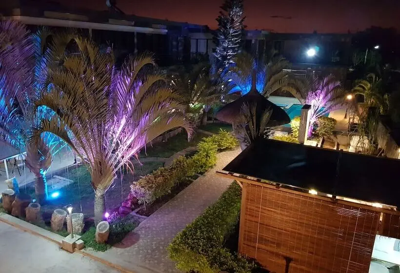 تختخواب و صبحانه Villas Rocher Deluxe Suite 2a