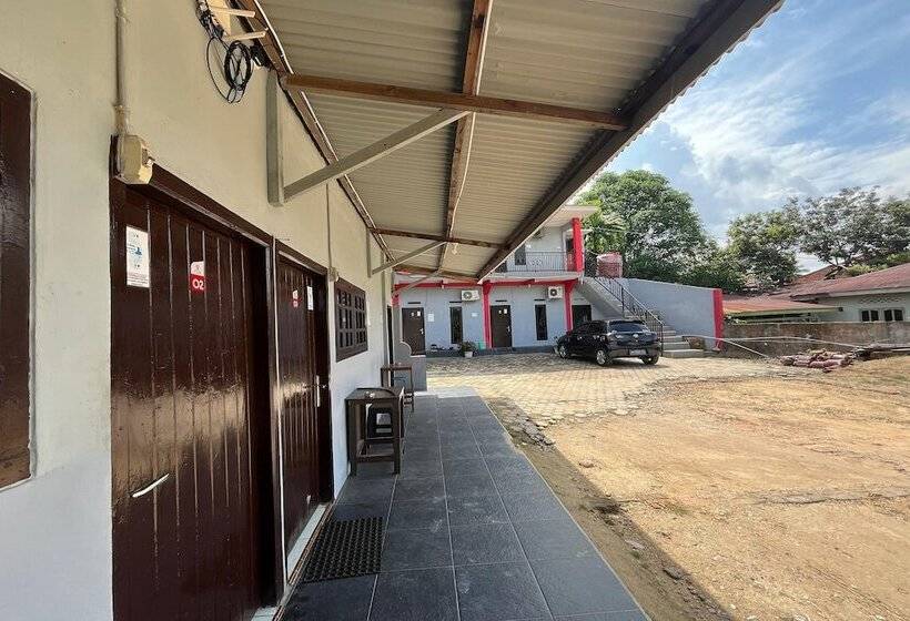 פנסיון Steze Guesthouse Syariah Telanaipura