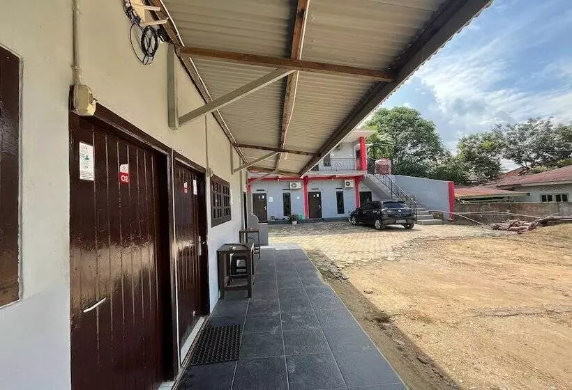 ペンション Steze Guesthouse Syariah Telanaipura