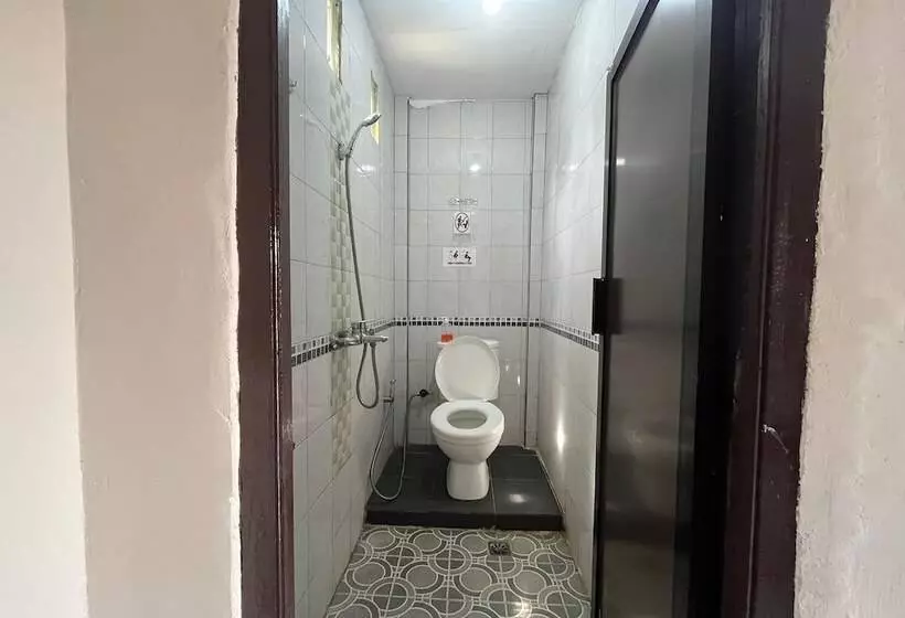 ペンション Steze Guesthouse Syariah Telanaipura