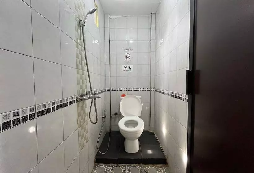 ペンション Steze Guesthouse Syariah Telanaipura