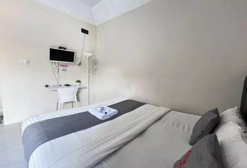 ペンション Steze Guesthouse Syariah Telanaipura