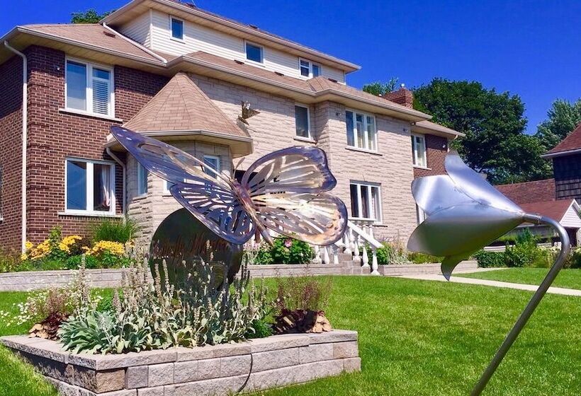 مبيت وإفطار Butterfly Manor