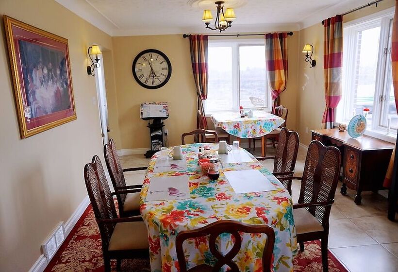 مبيت وإفطار Butterfly Manor