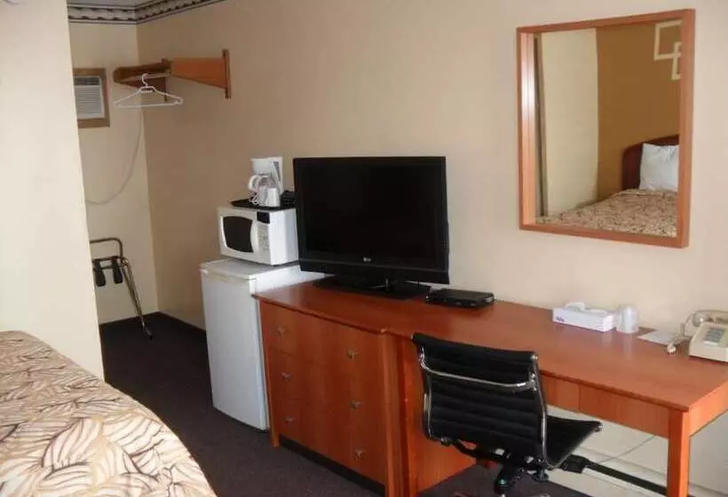 Forest Plaza Motel