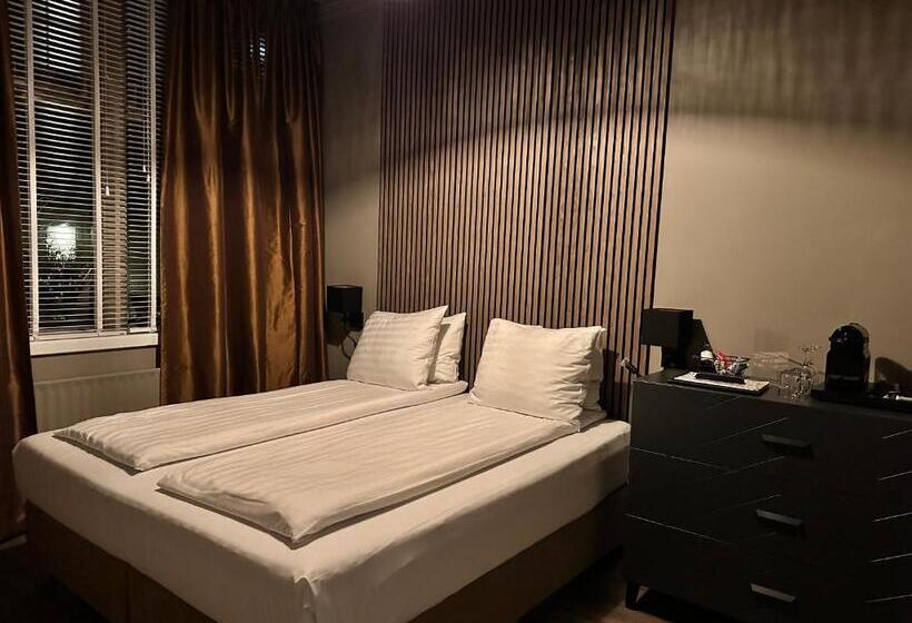 בית מלון כפרי Buren