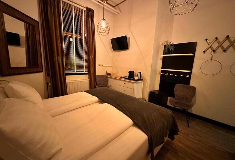 בית מלון כפרי Buren