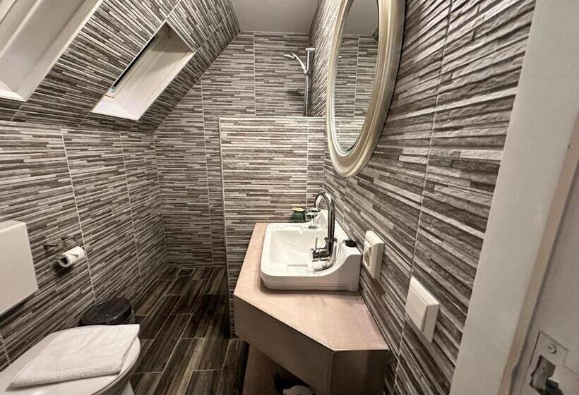 בית מלון כפרי Buren