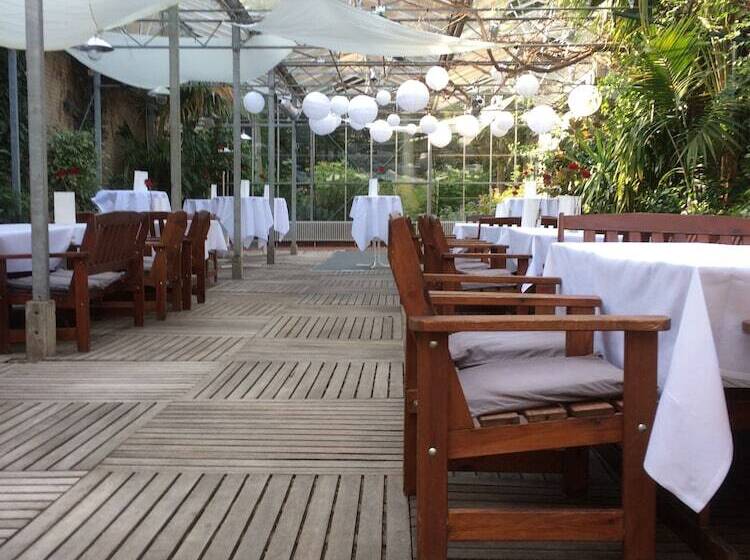 ホテル De Oorsprong