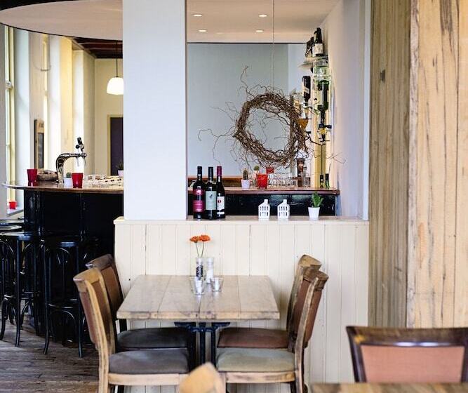 ホテル De Oorsprong