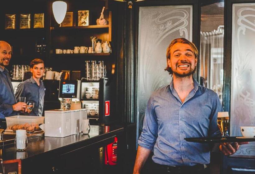 فندق De Zwaan Delden