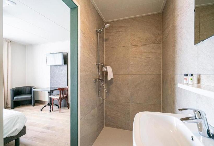 هتل & Eetk Fee De Vlik