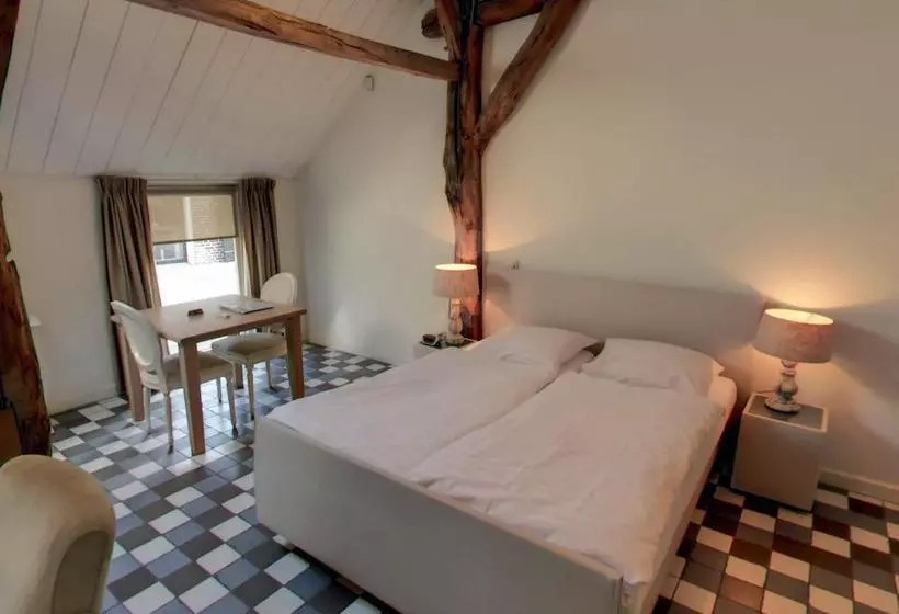 Hotelli Landhoeve Zwieseborg