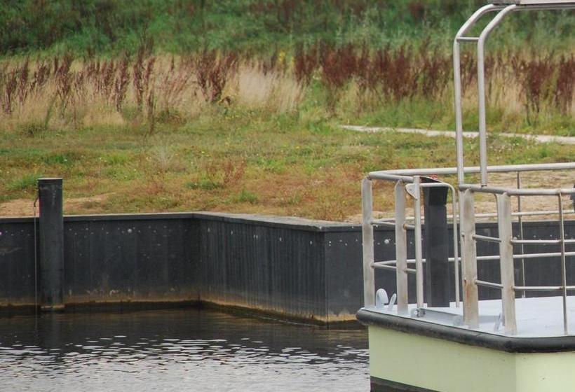 酒店 Landhoeve Zwieseborg