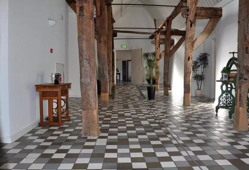 Hotelli Landhoeve Zwieseborg