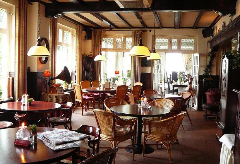 فندق Restaurant 't Veerhuis