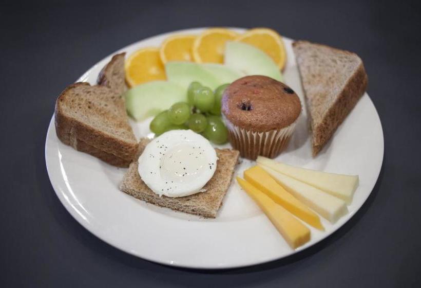 בית מלון כפרי Sélectôtel Amqui Pastali