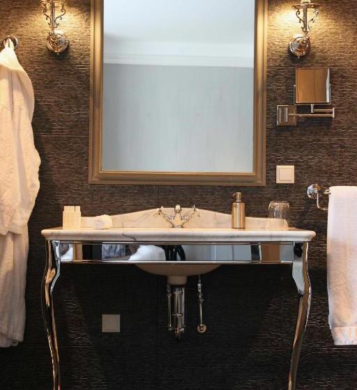 Suitehotel Posthoorn