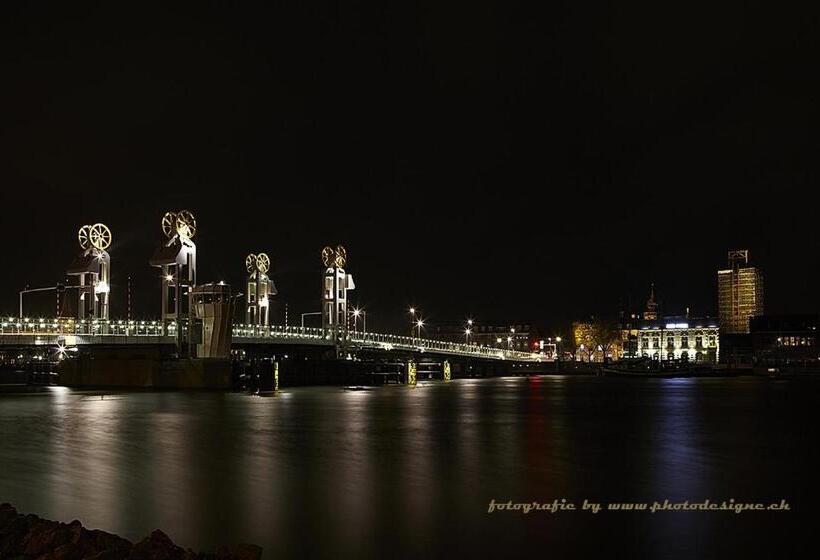 בית מלון כפרי Van Dijk