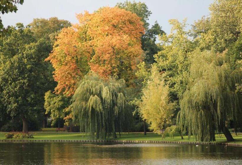 בית מלון כפרי Van Dijk