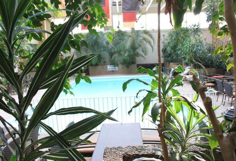 酒店 Westlock Inn & Conference Centre