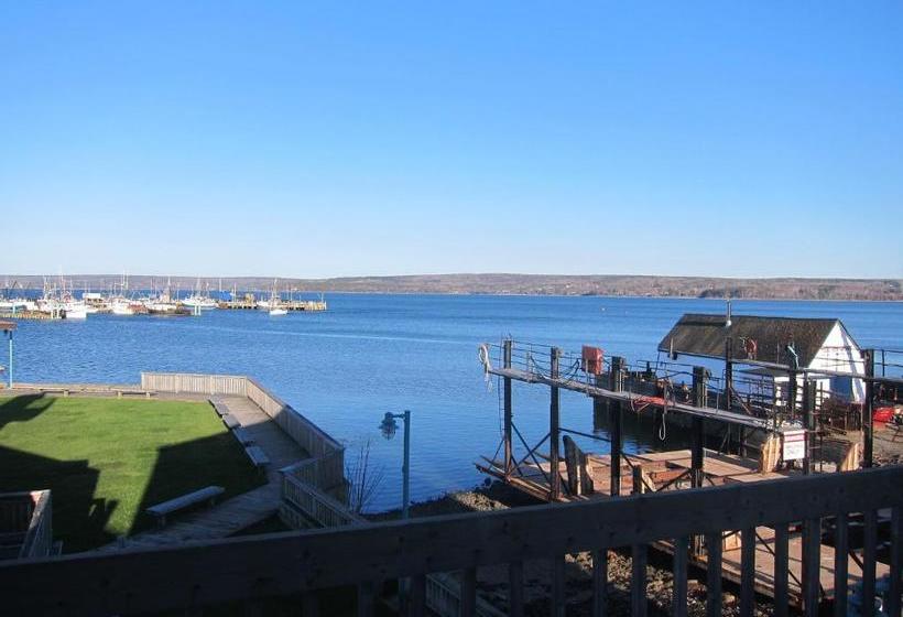 مُتل Shoreline Suites