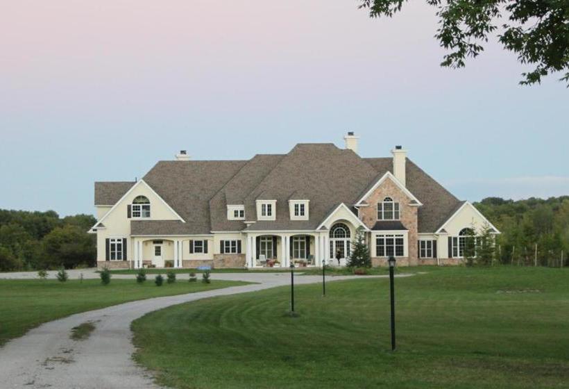 Stone Edge Estate Bed & Breakfast