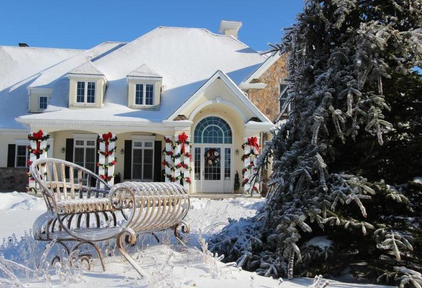 Stone Edge Estate Bed & Breakfast