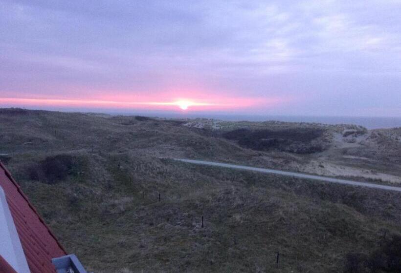 Strandhotel Buren Aan Zee