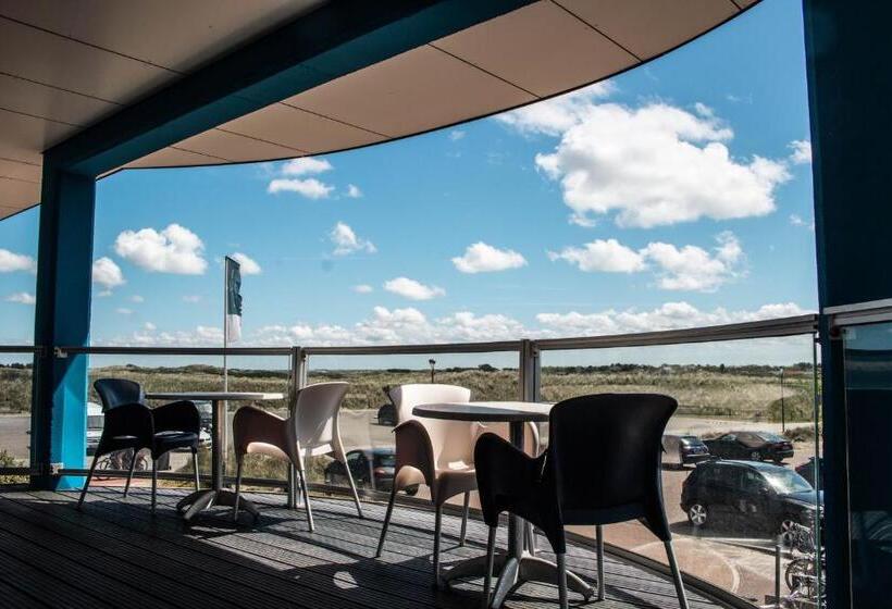 Strandhotel Buren Aan Zee