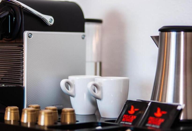 Strandhotel Buren Aan Zee